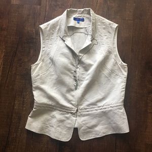 🌸🔥LILIU Tan Fitted Vest Size 8 60% Linen Italy